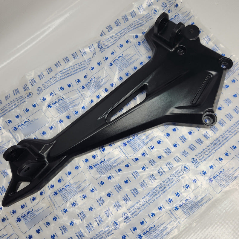Soporte Reposapie Trasero Izquierdo Dominar 400 Ug Bajaj