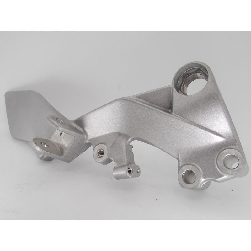 Soporte Reposapie Delantero Derecho Duke 200/390 Original