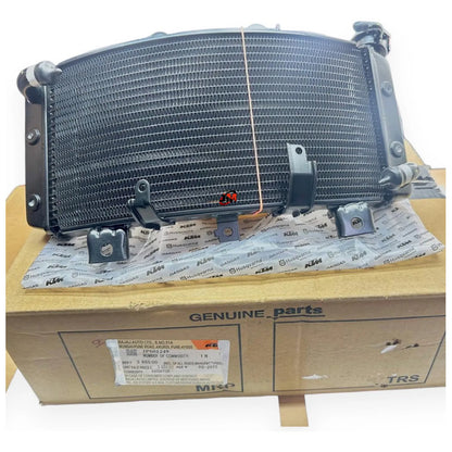 Radiador Duke 390 /3 Generacion Ktm Original